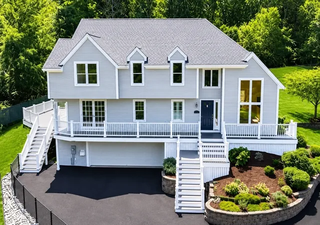 Homes for sale in Hingham, MA | 189 Union St, Hingham, MA 02043 | MLS# 73547730