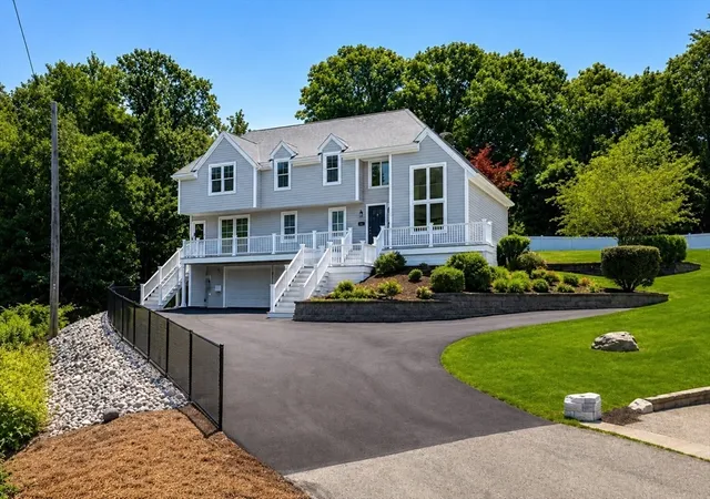 Homes for sale in Hingham, MA | 189 Union St, Hingham, MA 02043 | MLS# 73547730