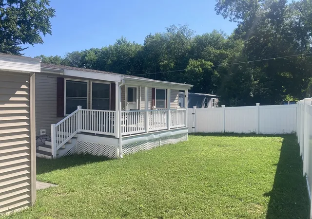 26th image of 1790 Mass Ave #T, Lunenburg, MA 01462 | MLS# 73534644