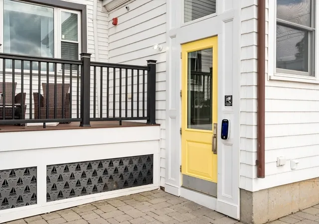 Homes for sale in Winthrop, MA | 600 Shirley St #11, Winthrop, MA 02152 | MLS# 73517506