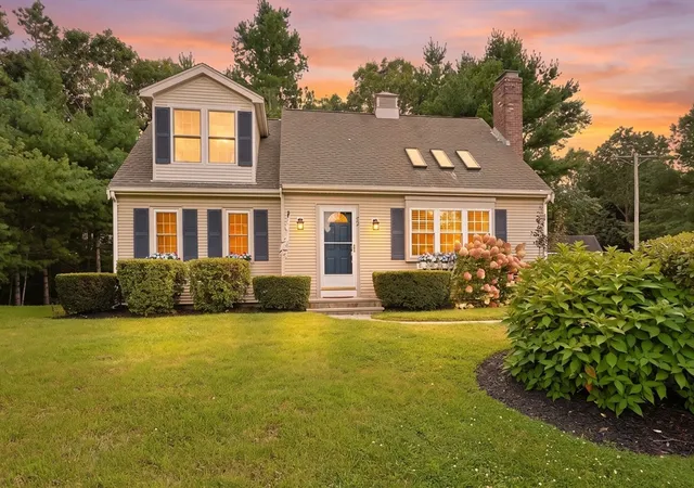 Photo 2 of Sale Pending at 75 Jobys Ln, Barnstable, MA 02655 | MLS# 73569385 | Listing updated on 2026-09-02