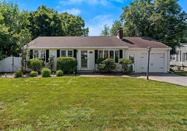 1st image of 14 Sunset Dr, Northborough, MA 01532 | MLS# 73565480