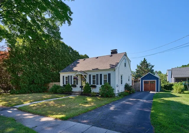 Photo 1 of Sale Pending at 26 Smith St, Greenfield, MA 01301 | MLS# 73561908 | Listing updated on 2026-09-18