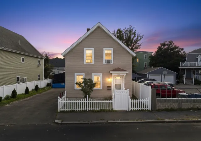 2nd image of 48 Washington St, Lawrence, MA 01841 | MLS# 73567213