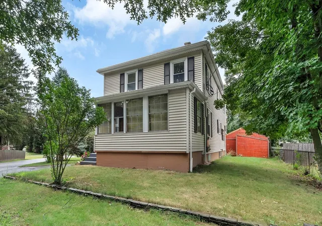 38th image of 2 Clarendon St, Taunton, MA 02780 | MLS# 73559276