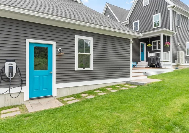 Homes for sale in Devens, MA | 5 Powell St #B, Devens, MA 01434 | MLS# 73528080