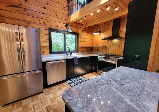 3rd image of 46 Karen Lee Ln, Tewksbury, MA 01876 | MLS# 73538776