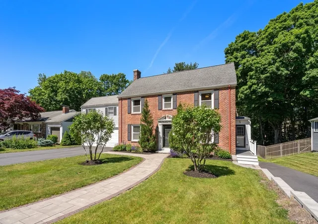 Photo 2 of Single family home for sale at 119 Newton Ave N, Worcester, MA 01609 | MLS# 73533144 | Listing updated on 2026-09-15