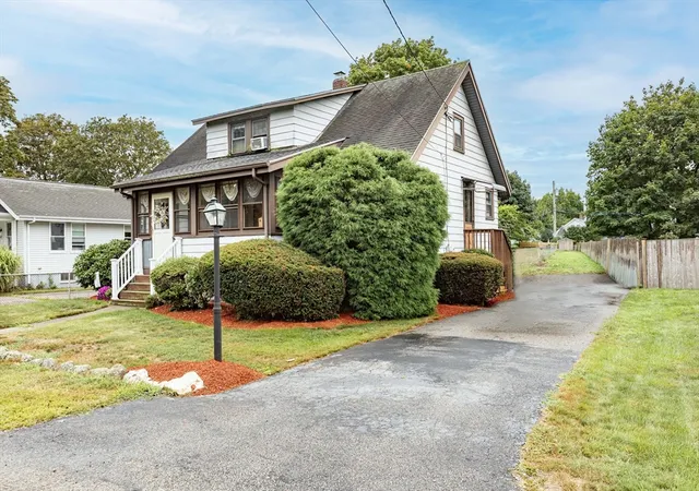 Photo 3 of Sale Pending at 75 Battery Street, Abington, MA 02351 | MLS# 73568519 | Listing updated on 2026-09-16