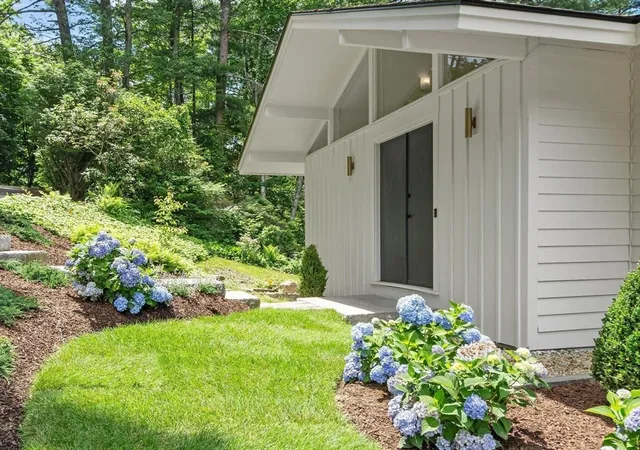2nd image of 23 Revolutionary Road, Concord, MA 01742 | MLS# 73542078
