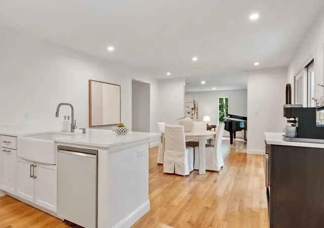 5th image of 23 Revolutionary Road, Concord, MA 01742 | MLS# 73542078