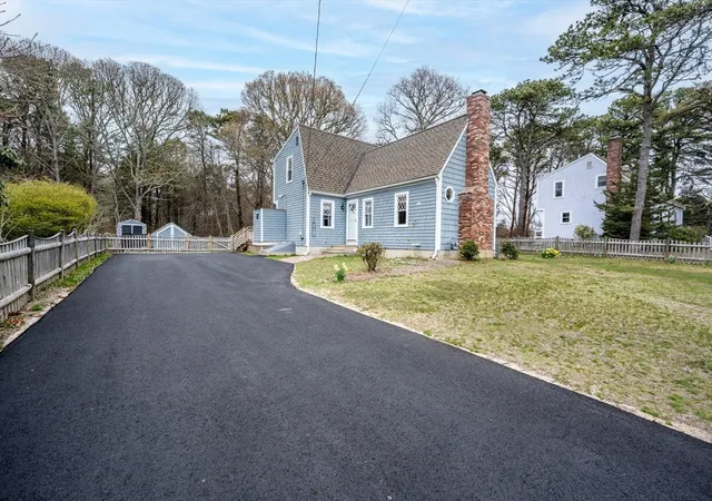 Photo 3 of Single family home for sale at 14 Daisy Ln, South Yarmouth, MA 02664 | MLS# 73510628 | Listing updated on 2026-09-06