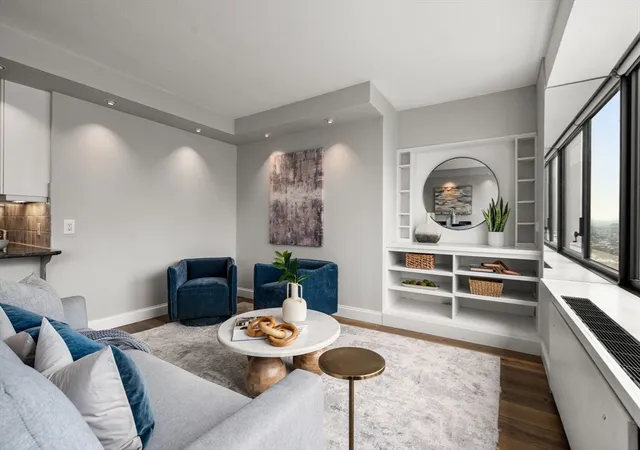 Homes for sale in Boston, MA | 65 East India Row #26H, Boston, MA 02110 | MLS# 73504615
