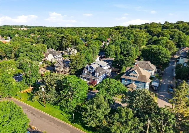 38th image of 10 Washington Park #1RIGHT, Newtonville, MA 02460 | MLS# 73534111