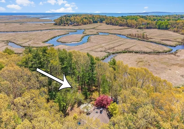 Homes for sale in Duxbury, MA | 156 Duck Hill Rd, Duxbury, MA 02332 | MLS# 73518633