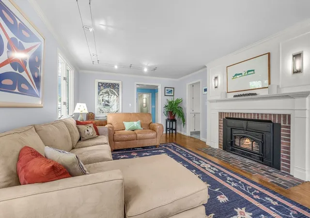 Homes for sale in Duxbury, MA | 156 Duck Hill Rd, Duxbury, MA 02332 | MLS# 73518633
