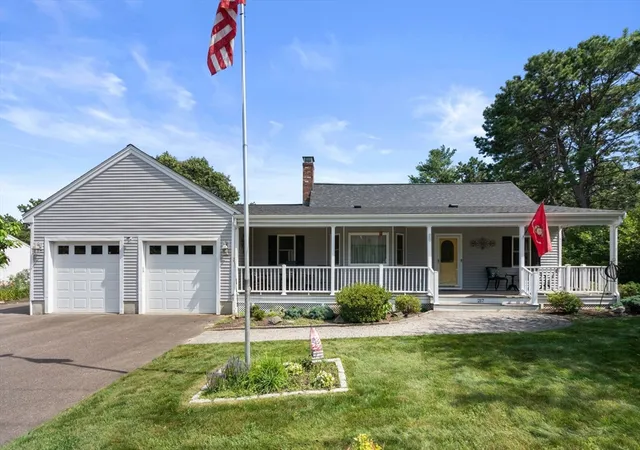 26th image of 217 Charge Pond Road, Wareham, MA 02571 | MLS# 73558379