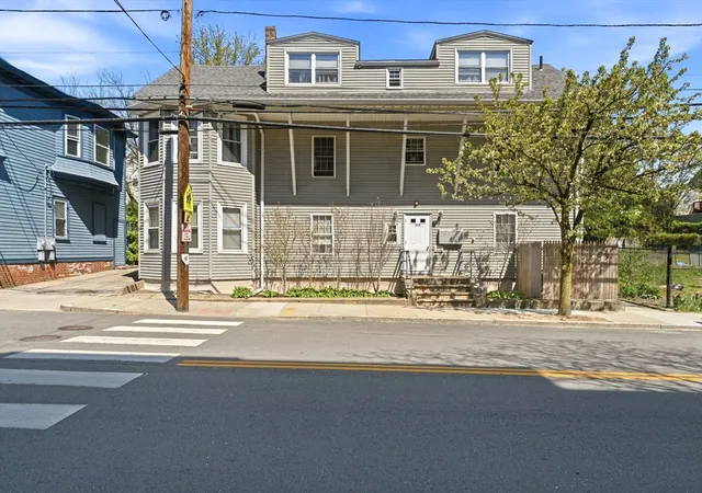 Homes for sale in Providence, RI | 513 Charles St, Providence, RI 02904 | MLS# 73521978