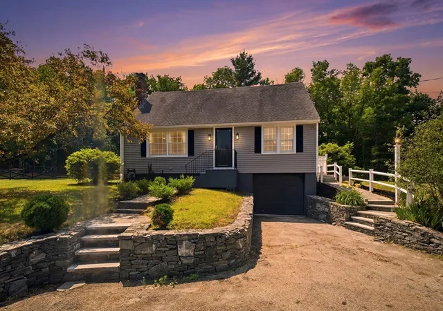 Homes for sale in Rutland, MA | 345 Pleasantdale Rd, Rutland, MA 01543 | MLS# 73546908