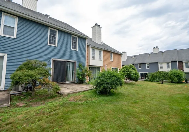 Homes for sale in Swampscott, MA | 21 Capstan Wy, Swampscott, MA 01907
