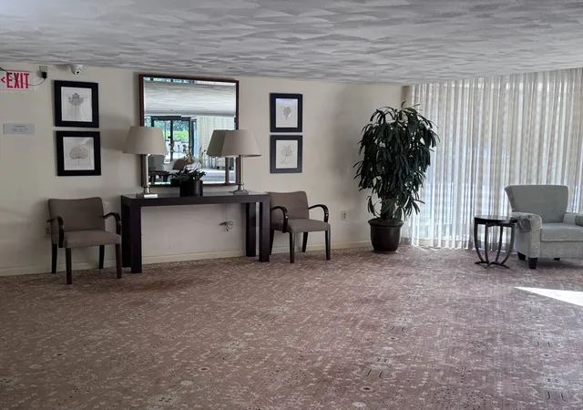 5th image of 404 Paradise Road #1P, Swampscott, MA 01907 | MLS# 73543731