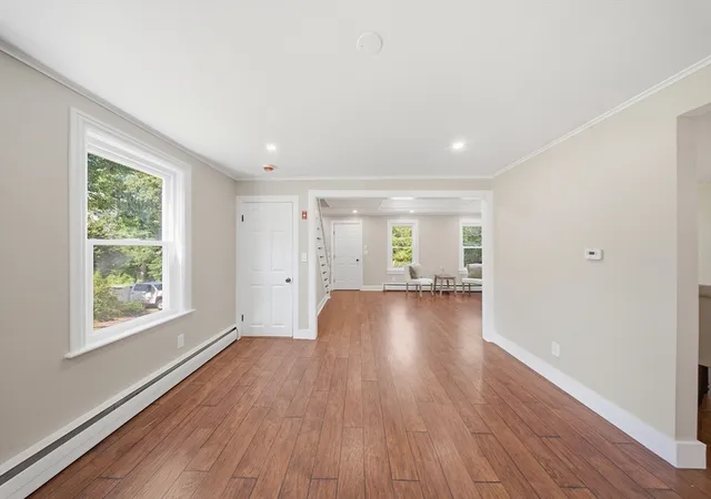Homes for sale in Uxbridge, MA | 286 Blackstone St, Uxbridge, MA 01569 | MLS# 73539904