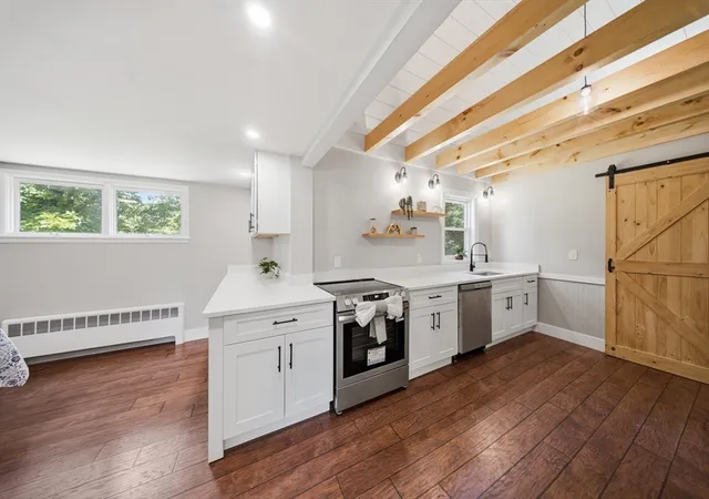 Homes for sale in Uxbridge, MA | 286 Blackstone St, Uxbridge, MA 01569 | MLS# 73539904