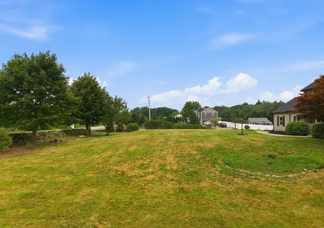 38th image of 76 South St, Douglas, MA 01516 | MLS# 73552188