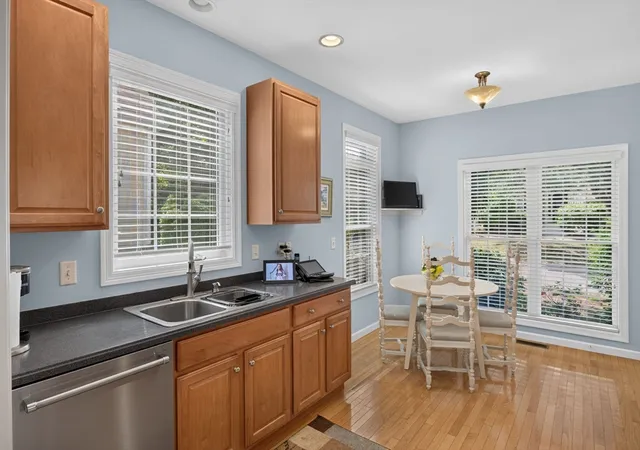 Photo 3 of Single family home for sale at 28 Cross Wind, Plymouth, MA 02360 | MLS# 73547439 | Listing updated on 2026-09-17