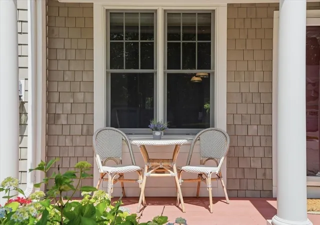 3rd image of 239 Washington St #18, Norwell, MA 02061 | MLS# 73538230