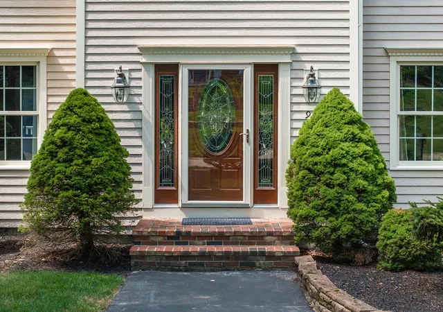 Photo 4 of Single family home for sale at 90 Northridge Dr, East Bridgewater, MA 02333 | MLS# 73566033 | Listing updated on 2026-10-03