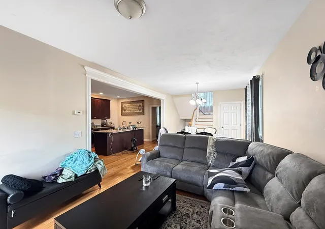4th image of 44 Dominion Rd, Worcester, MA 01605 | MLS# 73530628