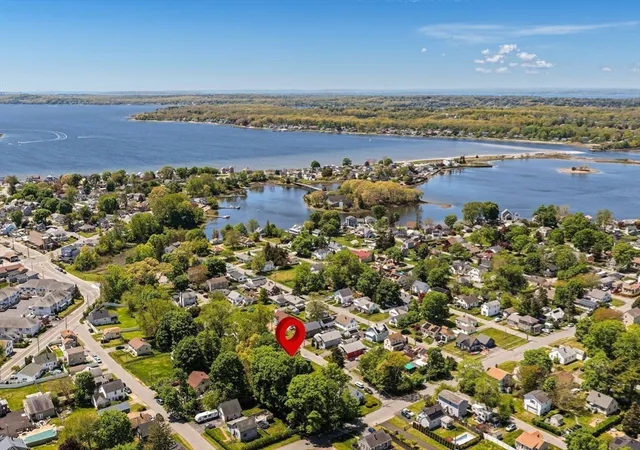 37th image of 16 Clancy St, Swansea, MA 02777 | MLS# 73527703