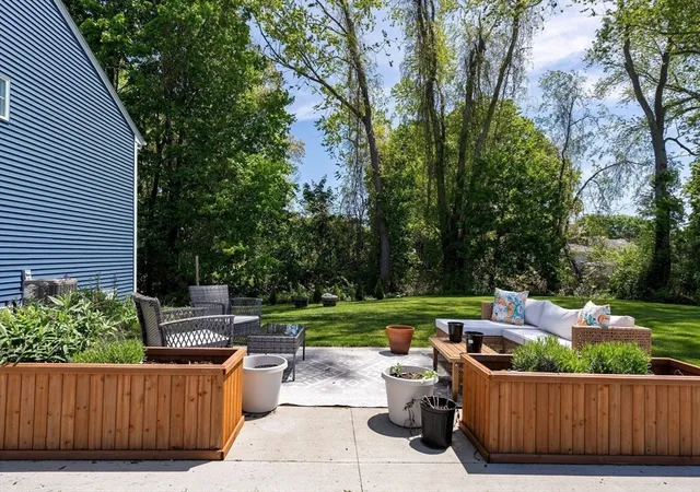 4th image of 16 Clancy St, Swansea, MA 02777 | MLS# 73527703