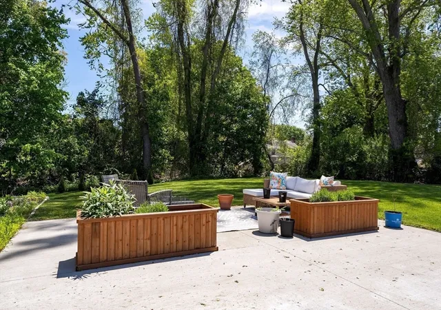 5th image of 16 Clancy St, Swansea, MA 02777 | MLS# 73527703