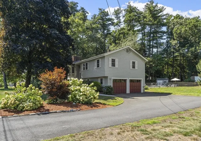 Photo 4 of Sale Pending at 3 Dayton Street, Chelmsford, MA 01863 | MLS# 73568261 | Listing updated on 2026-09-16