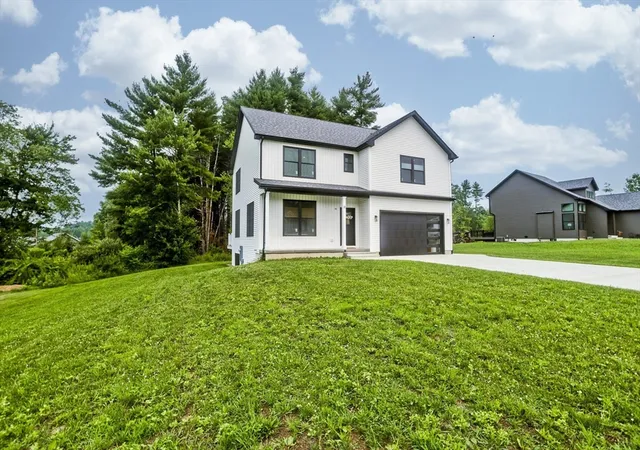 1st image of 11 Woodland Ln, Belchertown, MA 01007 | MLS# 73551554