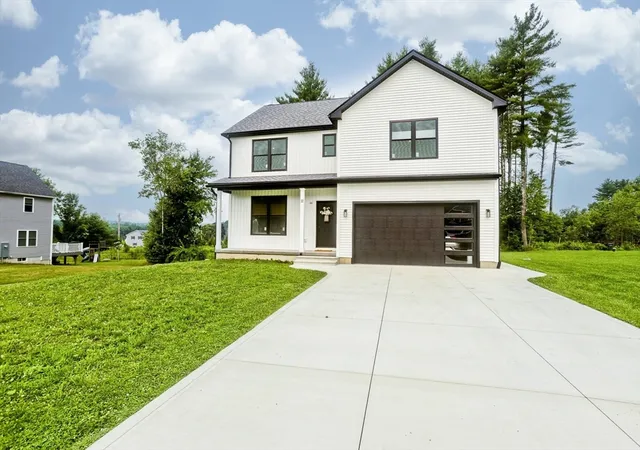 3rd image of 11 Woodland Ln, Belchertown, MA 01007 | MLS# 73551554