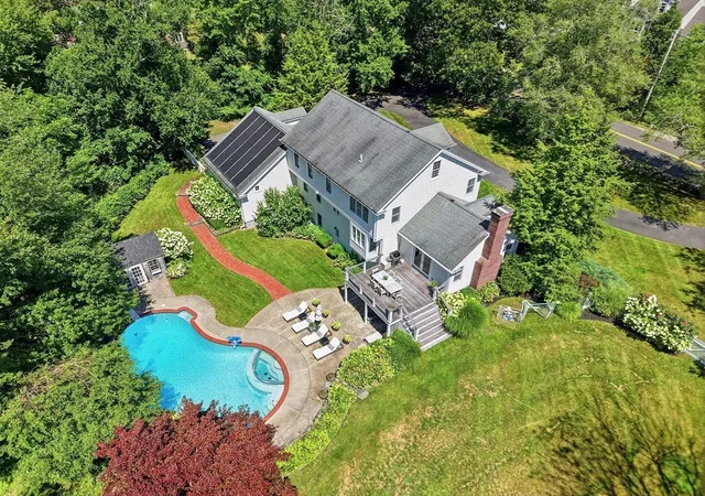 Photo 2 of Single family home for sale at 228 River St, Norwell, MA 02061 | MLS# 73560131 | Listing updated on 2026-10-02