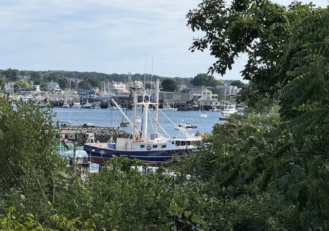 2nd image of 4 Scott St, Gloucester, MA 01930 | MLS# 73563929