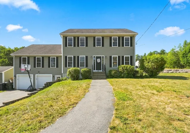 1st image of 341 Primrose Hill, Dracut, MA 01826 | MLS# 73566493