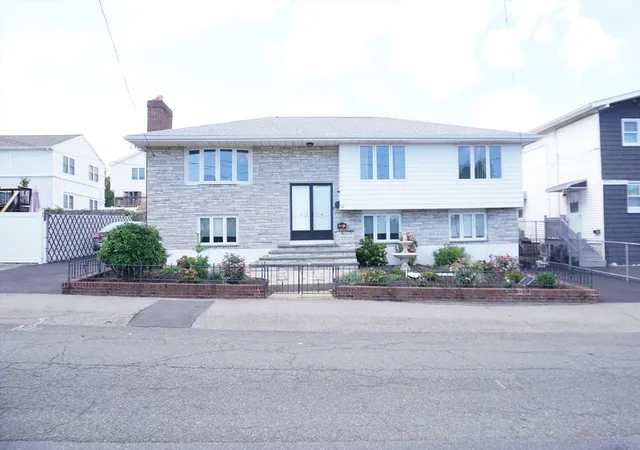 1st image of 92 Newman St, Revere, MA 02151 | MLS# 73565813