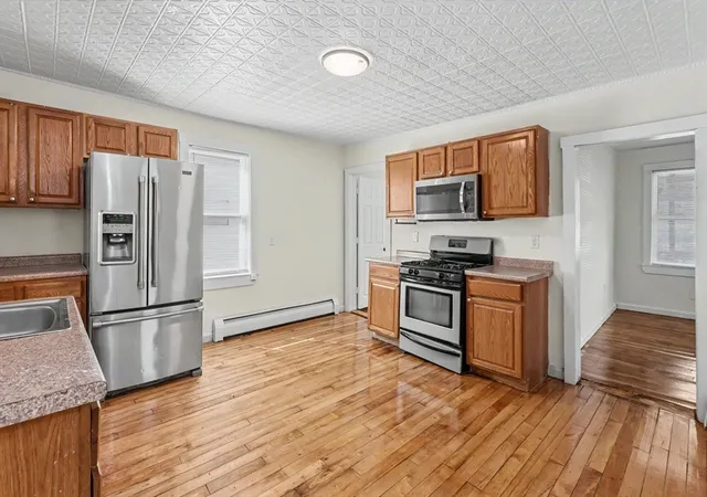 Listing Photo 4 - Condo for sale in building located at 13 Woodland St, Lawrence, MA 02149
