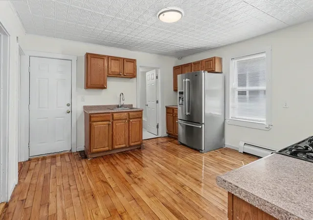 Listing Photo 5 - Condo for sale in building located at 13 Woodland St, Lawrence, MA 02149