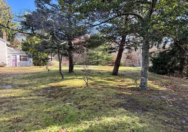 3rd image of 30 Pond St, Osterville, MA 02655 | MLS# 73460432
