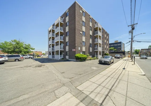 1st image of 7 Park Ave #23, Revere, MA 02151 | MLS# 73537681
