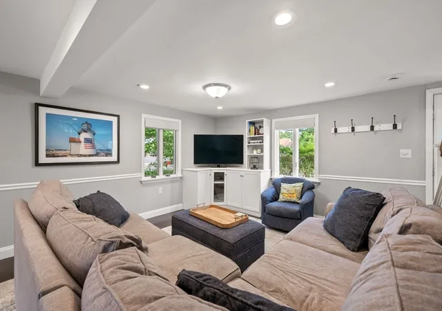 Homes for sale in Cohasset, MA | 169 Pond St, Cohasset, MA 02025 | MLS# 73534536