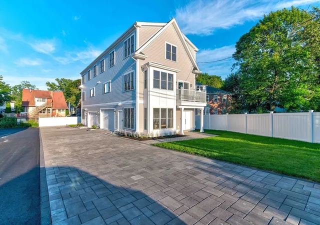 2nd image of 5 7 Vassall St, Quincy, MA 02170 | MLS# 73559972