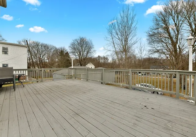5th image of 76 Plain St, Taunton, MA 02780 | MLS# 73473133