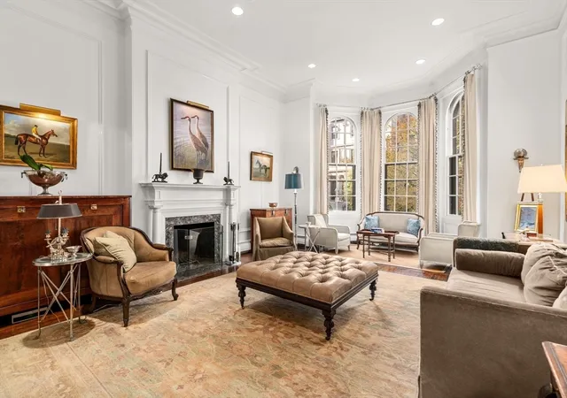 5th image of 12 Marlborough St, Boston, MA 02116
